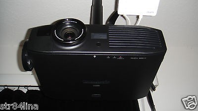 Panasonic PT AE7000U LCD 1080P Video Projector HD Home Theater 