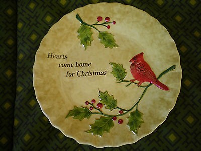 Holiday Garden Cardinal Christmas Plate with Stand New in Box from 