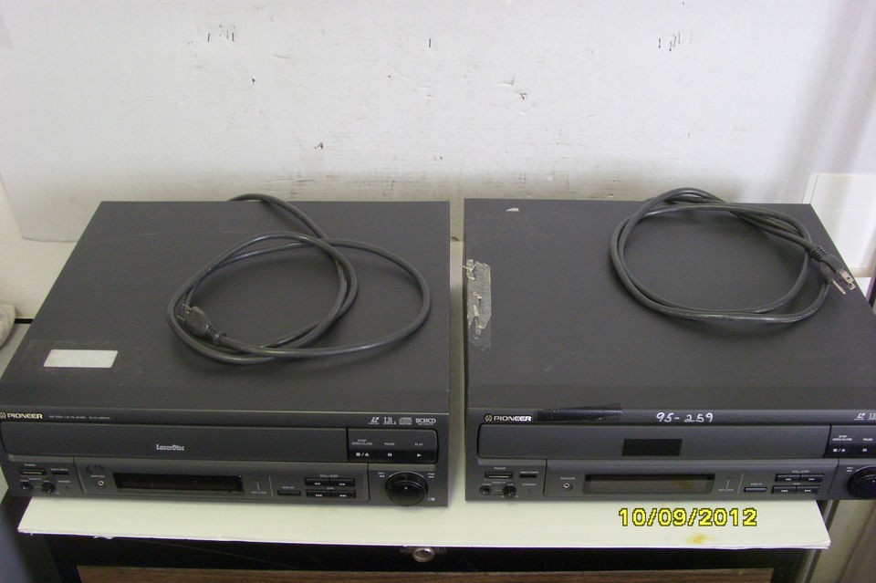 Pioneer CU CLD047 LaserDisc Remote Control 4 CD CDV LD Player Laser 