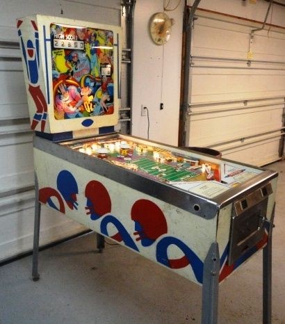 1973 Gottlieb Pro Football Pinball Machine