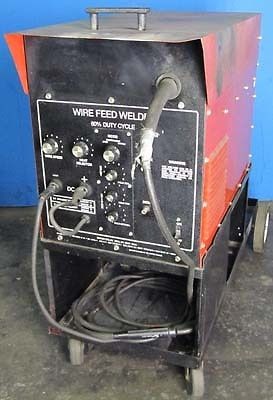 CENTURY MODEL 117 009 WIRE FEED WELDER 60% DUTY CYCLE