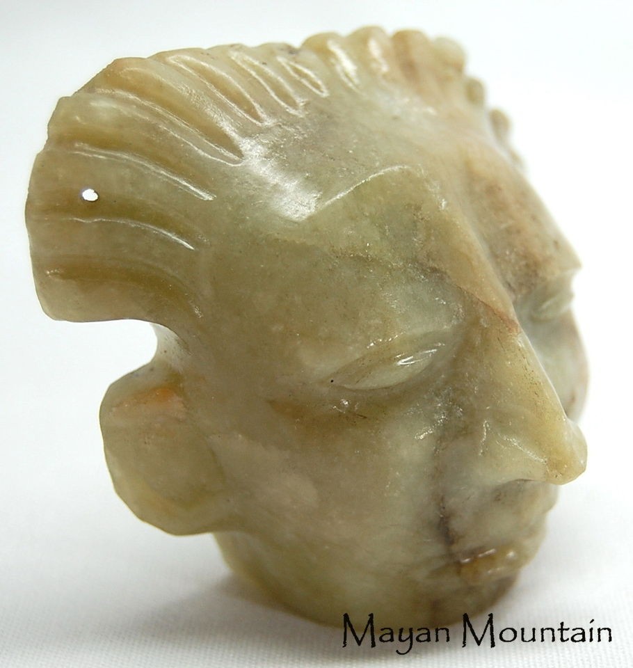 SMALL MAYAN FACE FIGURE / PENDANT CARVED FROM GUATEMALAN JADEITE JADE 