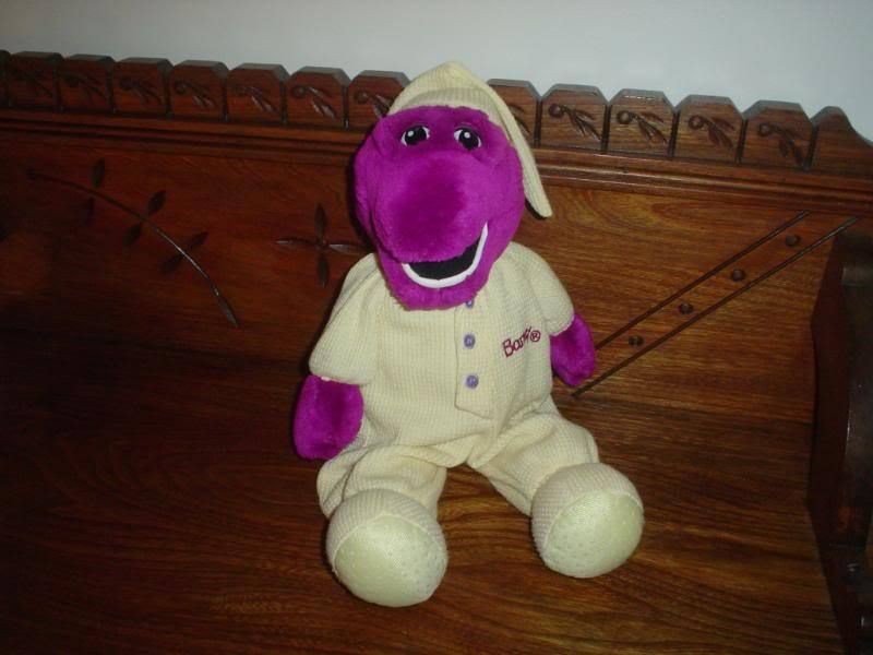 barney pajamas in Clothing, 