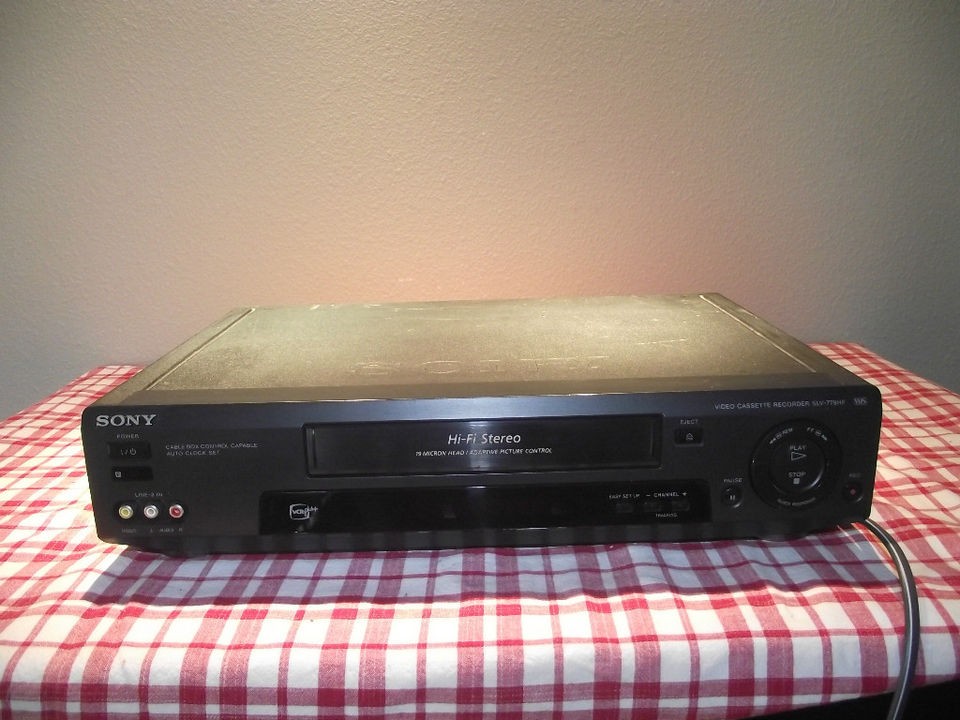 SONY HI FI STEREO VHS VIDEO CASSETTE PLAYER #SLV 779HF WORKS GREAT