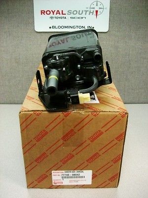 Toyota Sienna EVAP Vapor Charcoal Canister Genuine OE