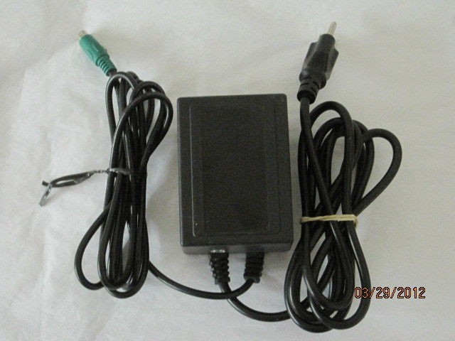 Desk Top Power Transformer 300 02501N 22V   1.5A