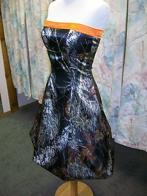 camo wedding dresses in Wedding Dresses