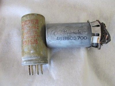 vintage radio vibrator tubes 6 volt vintage Ham radio ? 6 and 7 