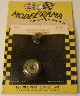 Aurora K&B 21 Beveled Gear Set 1/8 Shaft #506, 1960s