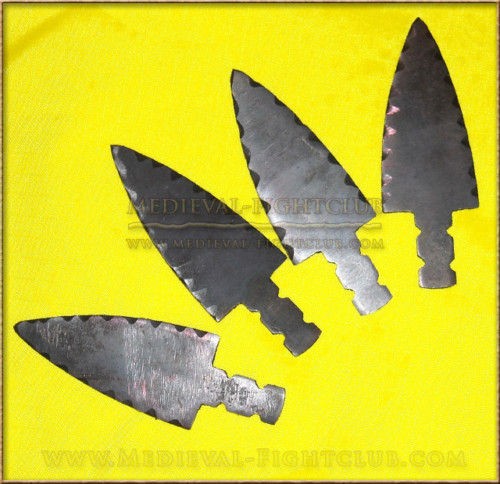 Early Ironage broadhead archery arrow head, set of 4