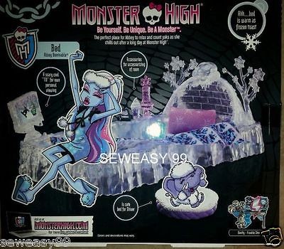 Monster High Abbey Bominable Ice Bed Playset Newly released