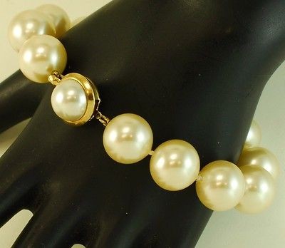 SIGNED MALLORCA SPAIN VINTAGE HEAVY FAUX PEARL BRACELET ~ VISIT OUR 