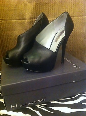 by Halston Platform Heels, SZ 6, Black