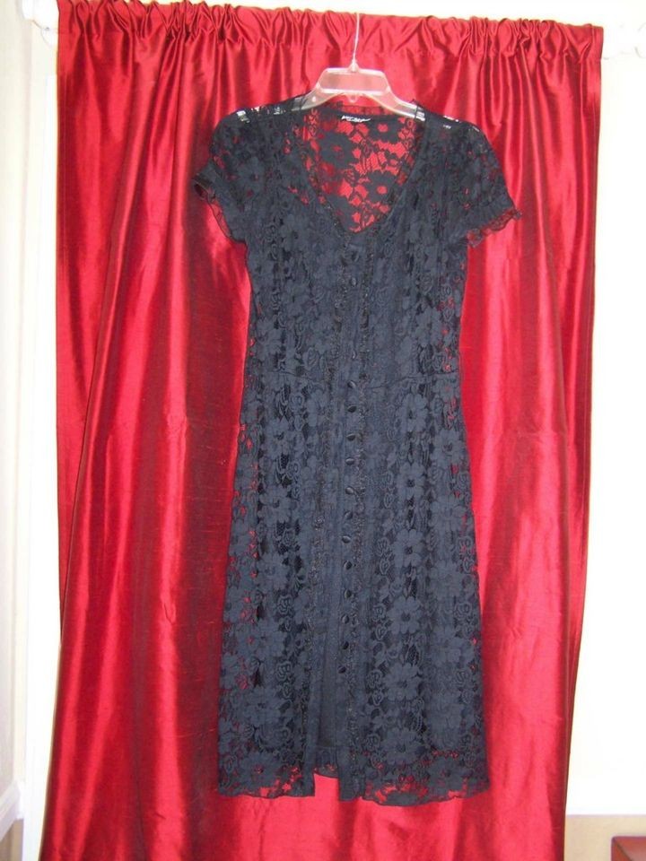 Betsey Johnson Black Victorian Lace Dress Size Medium, US 8