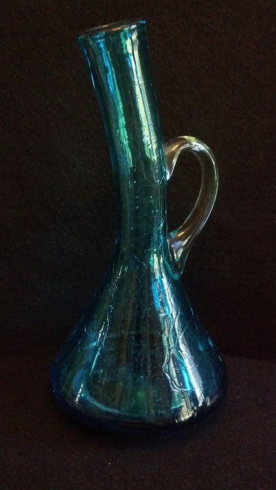 BISCHOFF GLASS HAND BLOWN EMERALD GREEN DECANTER