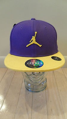 MICHAEL JORDAN JUMPMAN FITTED HAT/CAP SIZE 7 1/2 NEW