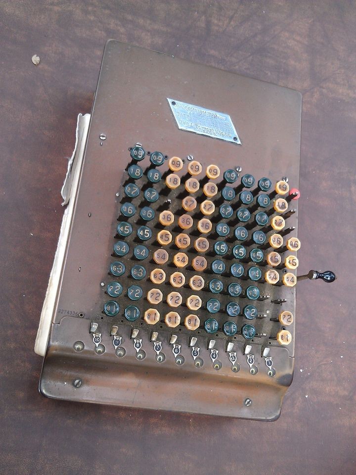 6T44 ADDING MACHINE, COMPTOMETER, MISSING 8 KEYS, 1927 MODEL