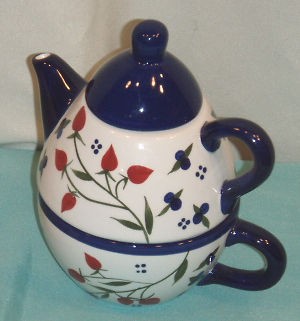 NEW/GRANT HOWARD ASSOCIATES TEA FOR 1/BLUE FLORAL BERRIE FIELDS/3 