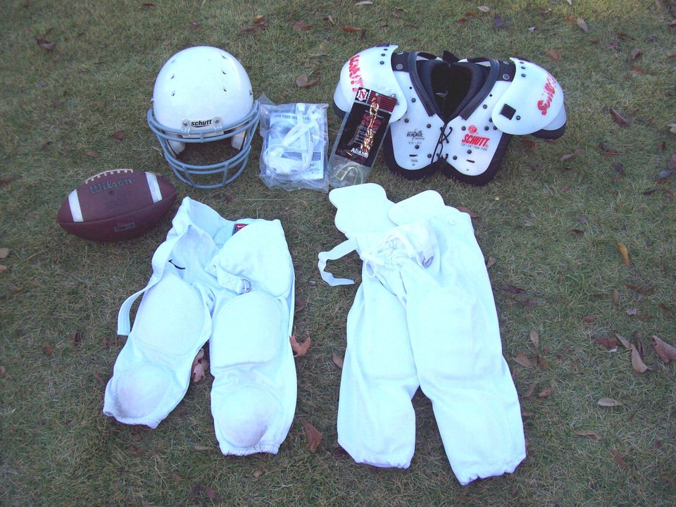 YOUTH FOOTBALL EQUIPMENT LOT MEDIUM ALL STAR SCHUTT DNA HELMET 