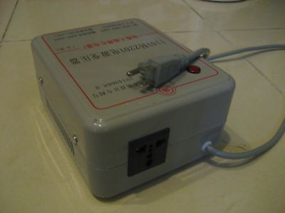 transformer 110v to 220v in Travel Adapters & Converters