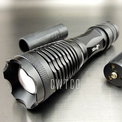 KEYGOS C11 CREE XM L XML T6 LED 1600Lm 18650 3x AAA Zoomable 