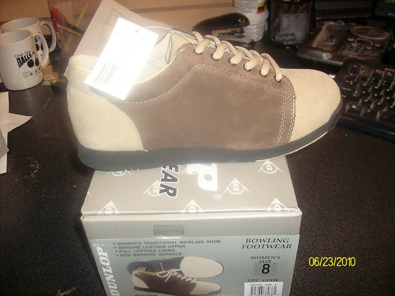 DUNLOP WOMENS BOWLING SHOES   Brown/Beige Retro    