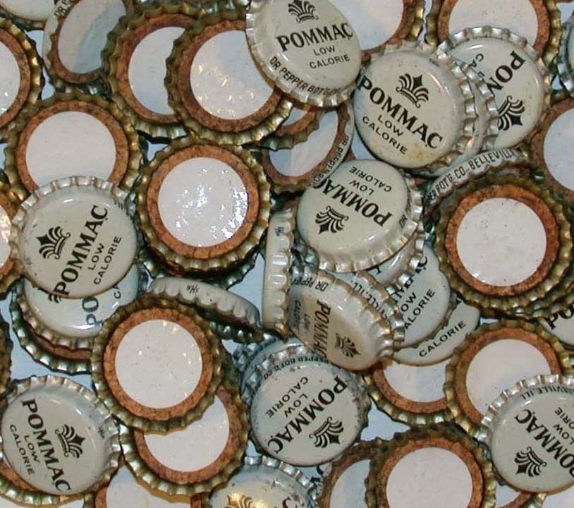 Soda pop bottle caps Lot of 25 POMMAC by DR PEPPER cork lined new old 