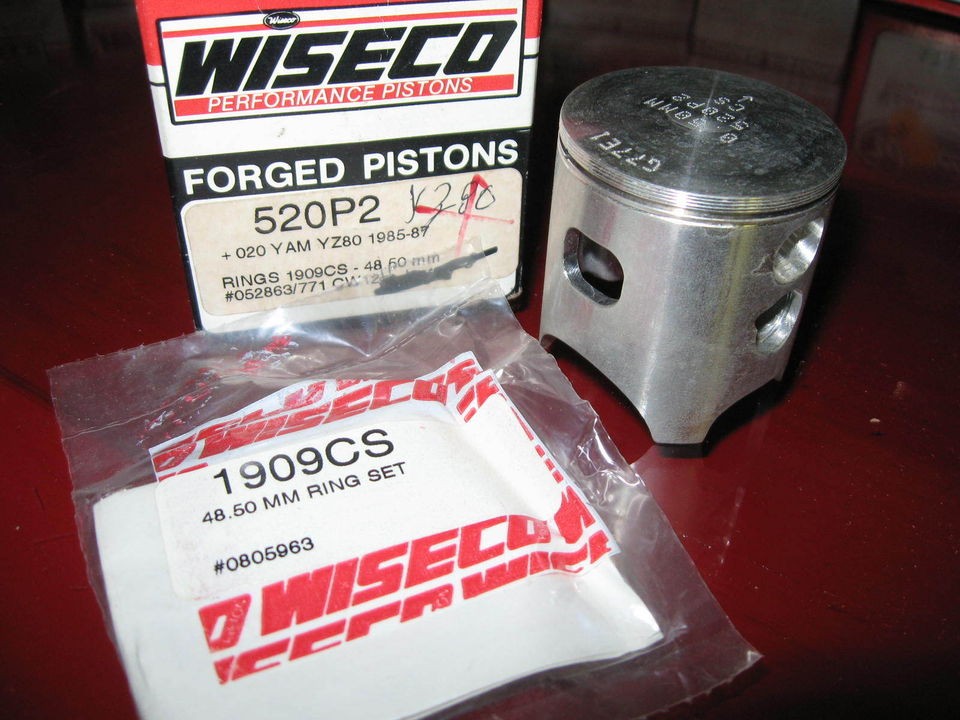   Yamaha YZ80 Dirtbike_Wisec​o Piston Kit_48.5mm_.5m​m/.02 os_520p2