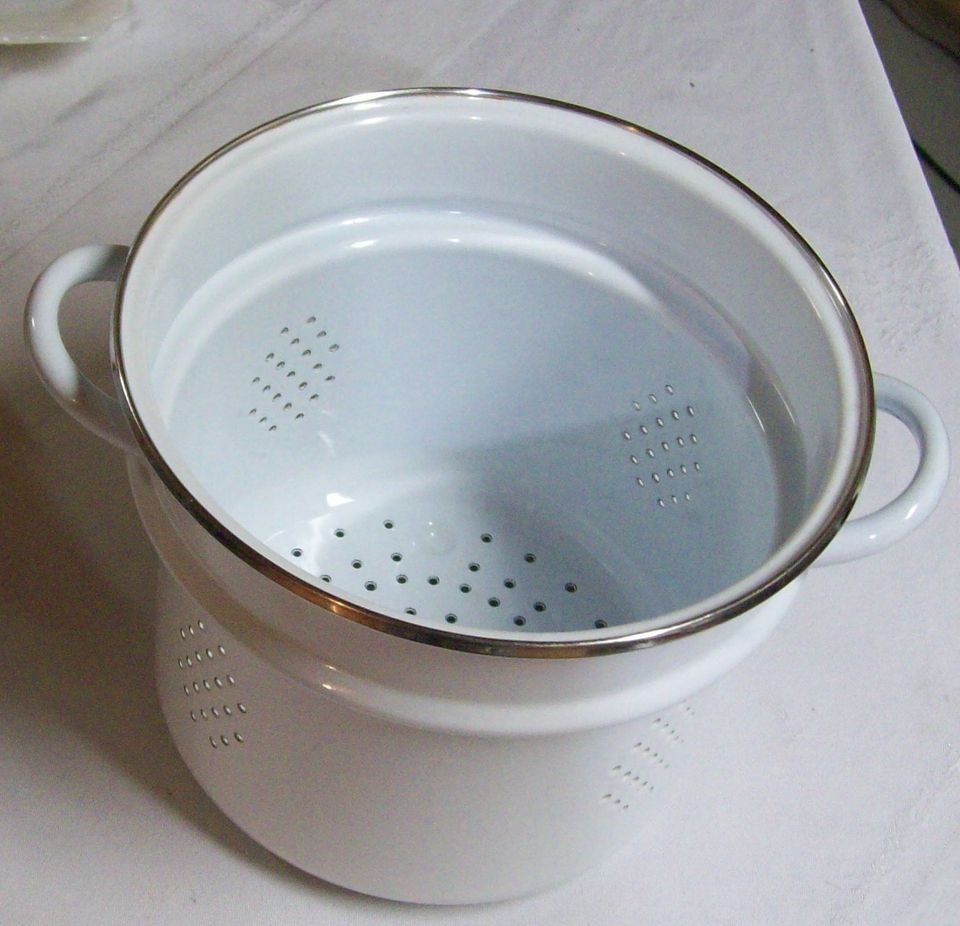 Enamel Ware White Colander Strainer Handles 7 x 9 Fits in Stock Pots