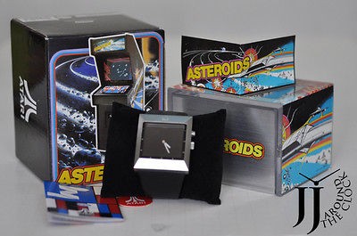 Rare New Fossil Atari Asteroids Limited Ed Watch LI2537