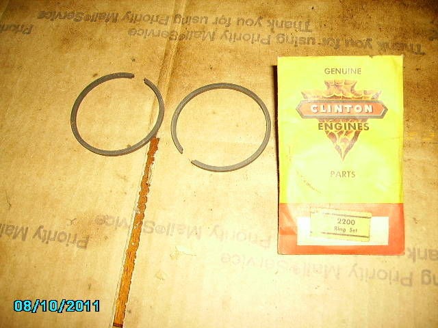 NOS CLINTON CHAIN SAW ENGINE RING SET #2200 1.842