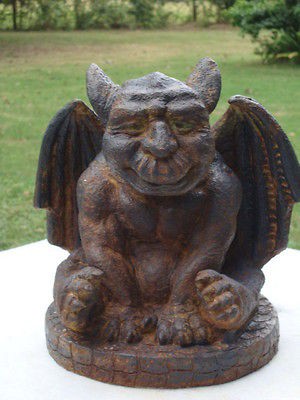 GROUCHO WINGED GARGOYLE CONCRETE/CEMEN​T RUSTY BLACK IRON PATINA 