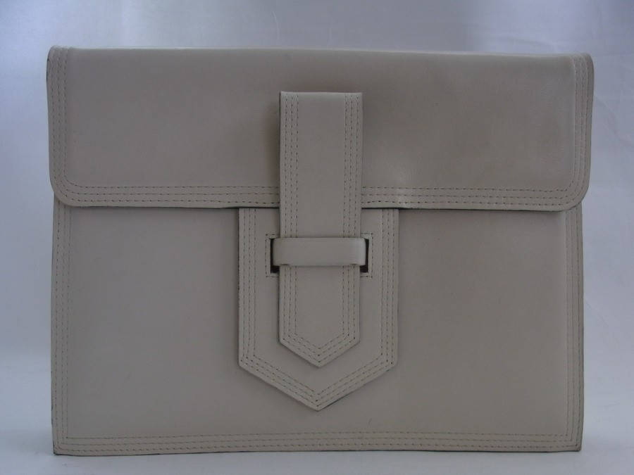 YSL YVES SAINT LAURENT ENVELOPE Beige CLUTCH BAG