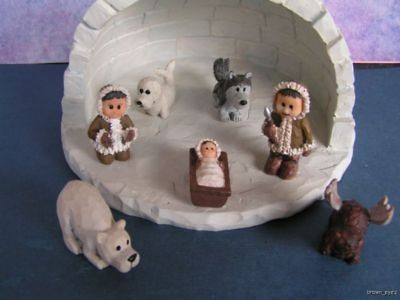 New Unique Alaska Holiday Figure Igloo Eskimo Nativity