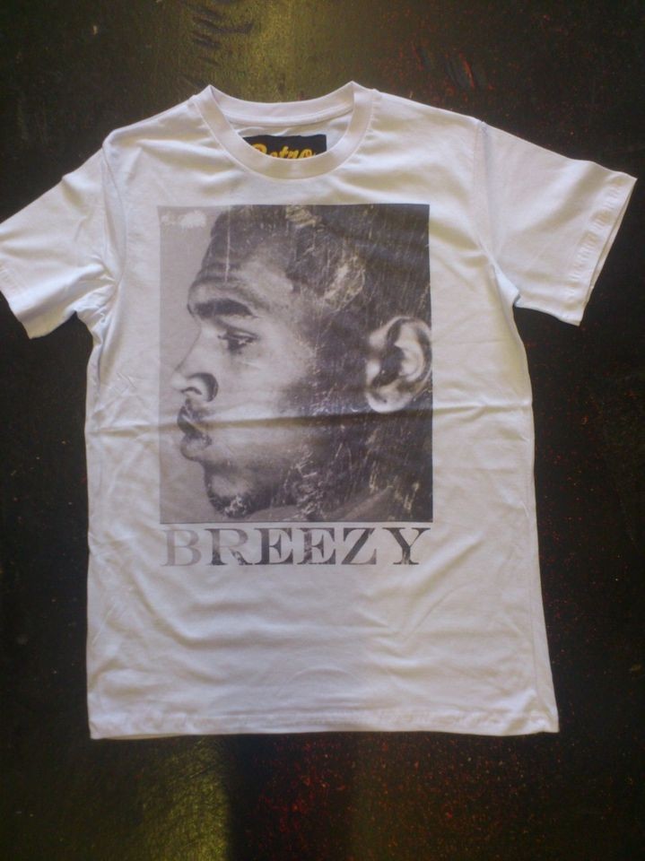 CHRIS BROWN T SHIRT BREEZY RAPPER POP MUSIC MEN AND WOMEN TSHIRT