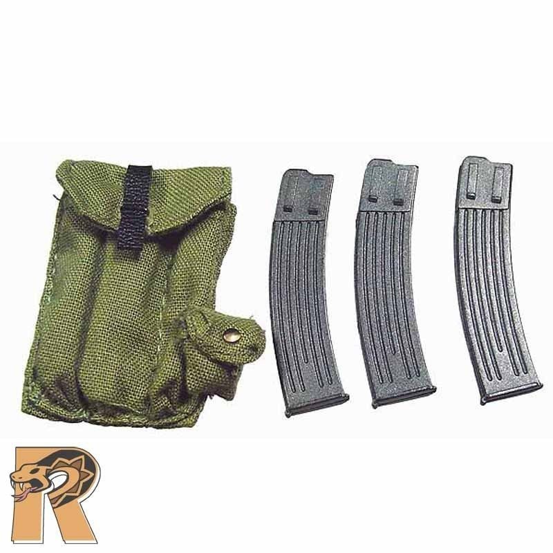 Sepp Jung   Ammo Pouch w/ 3 StG 44 Mags   1/6 Scale   Dragon Action 