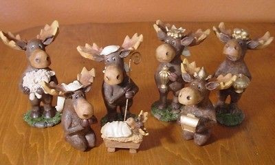   PIECE Wood carved MOOSE NATIVITY SET Rustic Lodge Log Cabin Decor