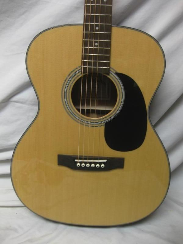 SIGMA ACOUSTIC GUITAR 000M 18 PARLOR GUITAR solid top mahogany back 