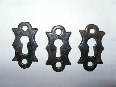 Lot B 3 ANTIQUE VINTAGE KEY ESCUTCHEONS PLATES altered art jewelry 