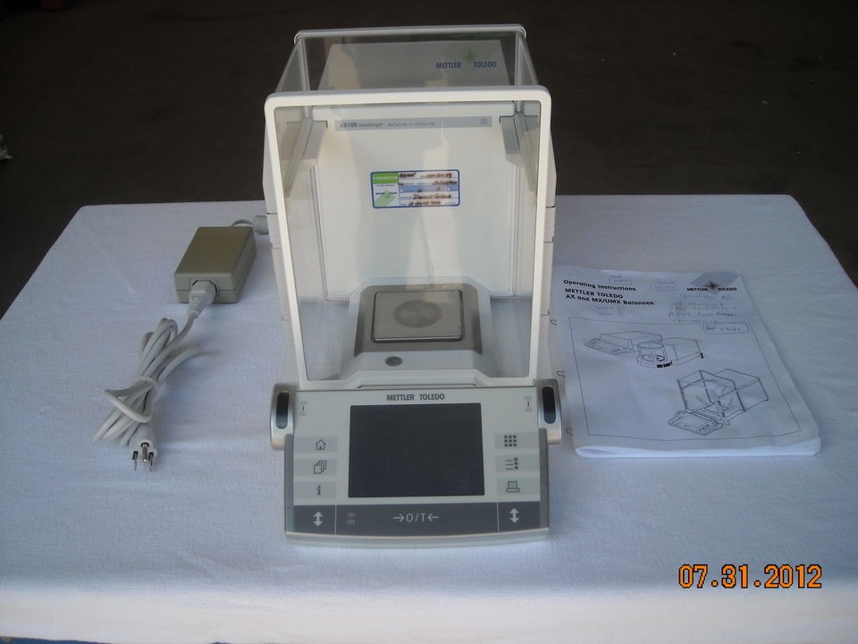 Mettler Toledo AX105 DeltaRange Analytical Precision Balance with 