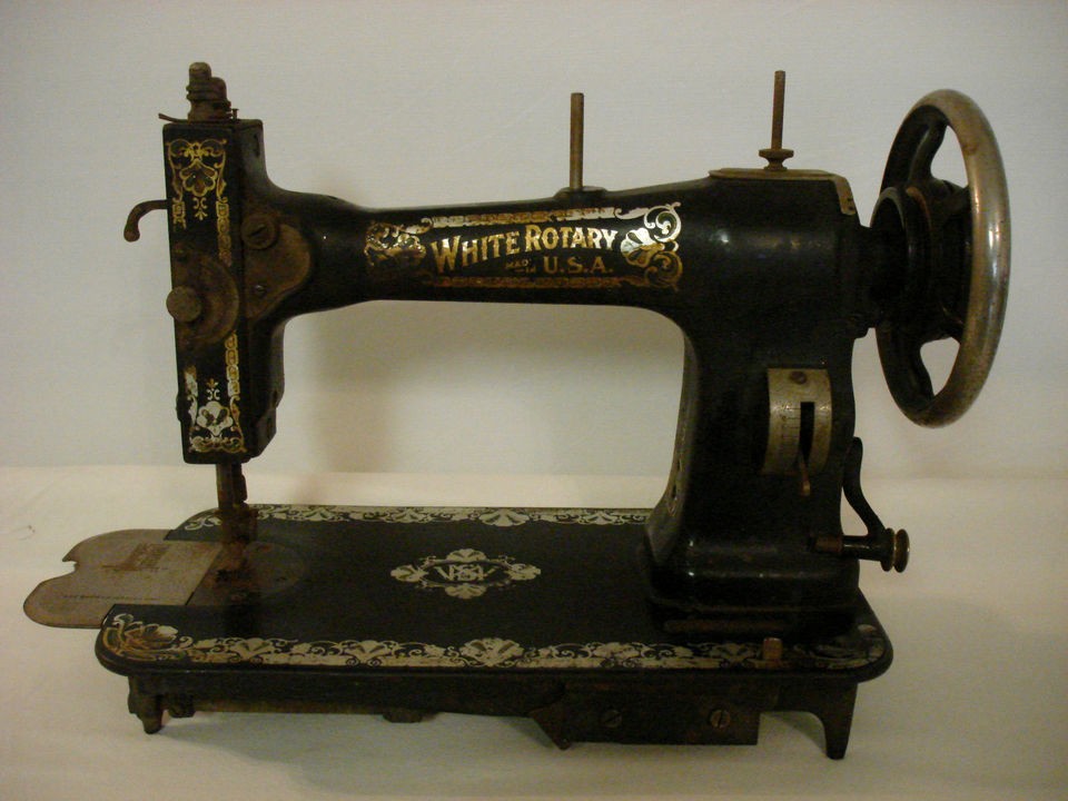 ANTIQUE WHITE SEWING MACHING CO TREADLE SEWING MACHINE EARLY 1900S on ...