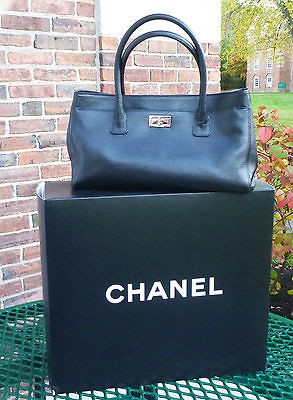 Chanel Black Executive Jumbo Reissue Cerf Tote Bag Leather + Dust 