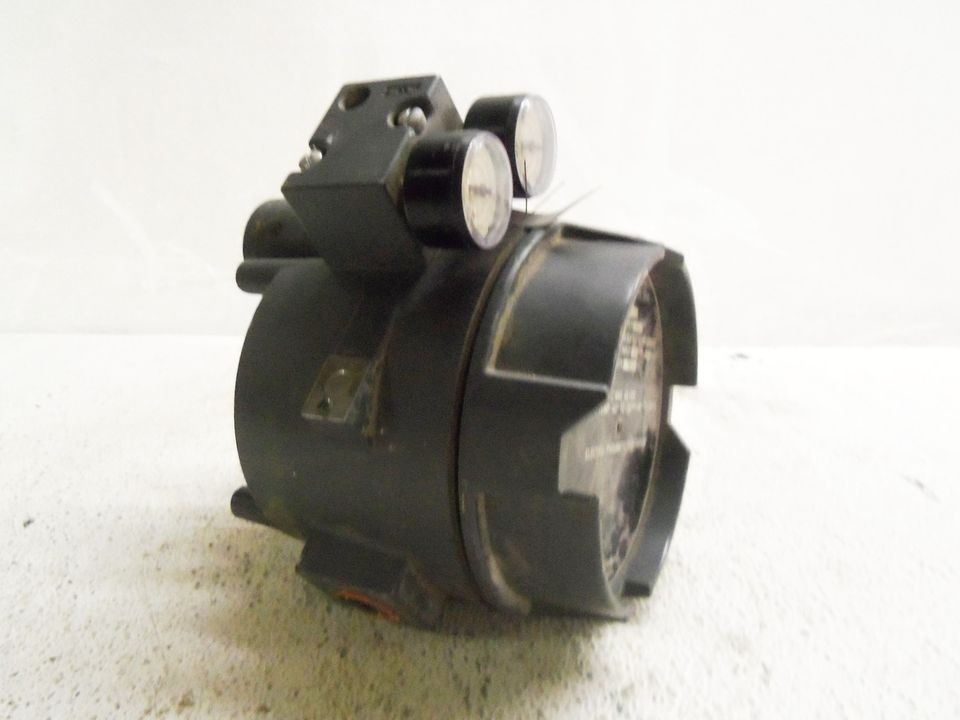 FISHER ELECTRO PNEUMA​TIC POSITIONER, SERIAL 10802932, TYPE 3590 