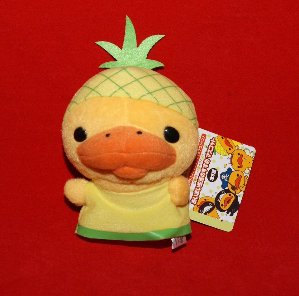   Kamonohashikam​o Kamo Duck Platypus wear Pineapple Costume Keychain