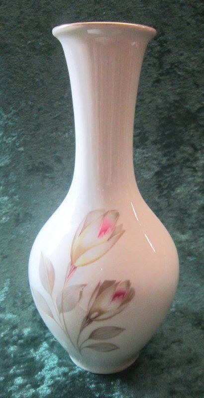 Vintage Porcelain Vase Hutschenreuther Arzberg Bavaria Made in Germany