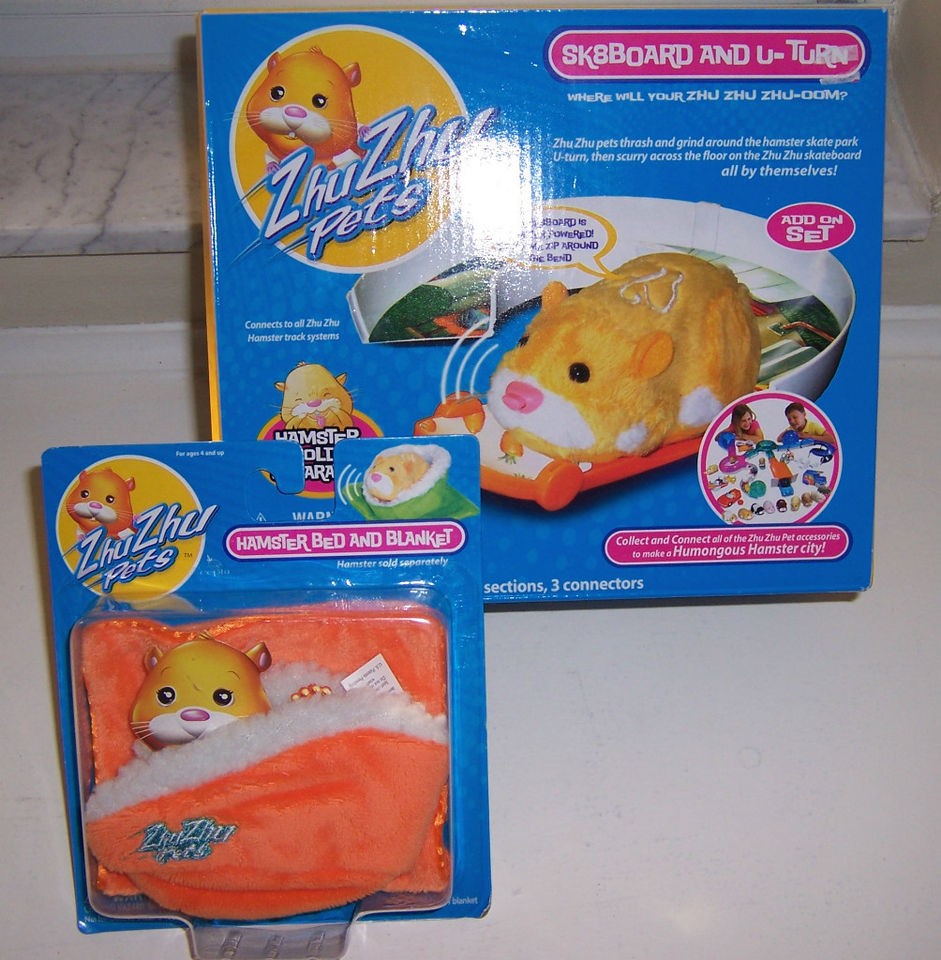 New ZhuZhu Pets Skateboard & U Turn & Bed Blanket Set Toy