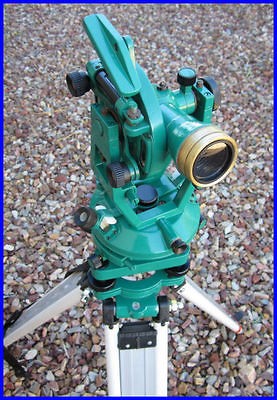 brass enameled 7 in working theodolite with box and tripod