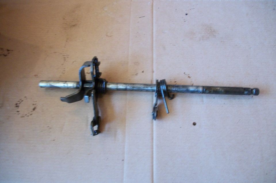 Yamaha Moto 4 YFM225 YFM 225 atv 4 wheeler shift shifter shaft engine 