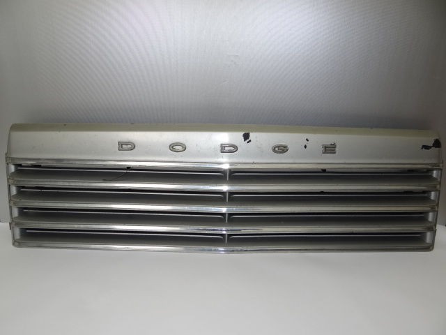   Used Old Plastic Dodge Front Grill Truck Car Automobile Part NR