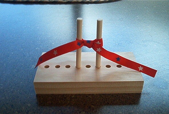 Bow Maker Great for Scrapbooking Cardmaking~Makes Various Sizes